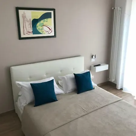 Juna's Maison d'hôtes *